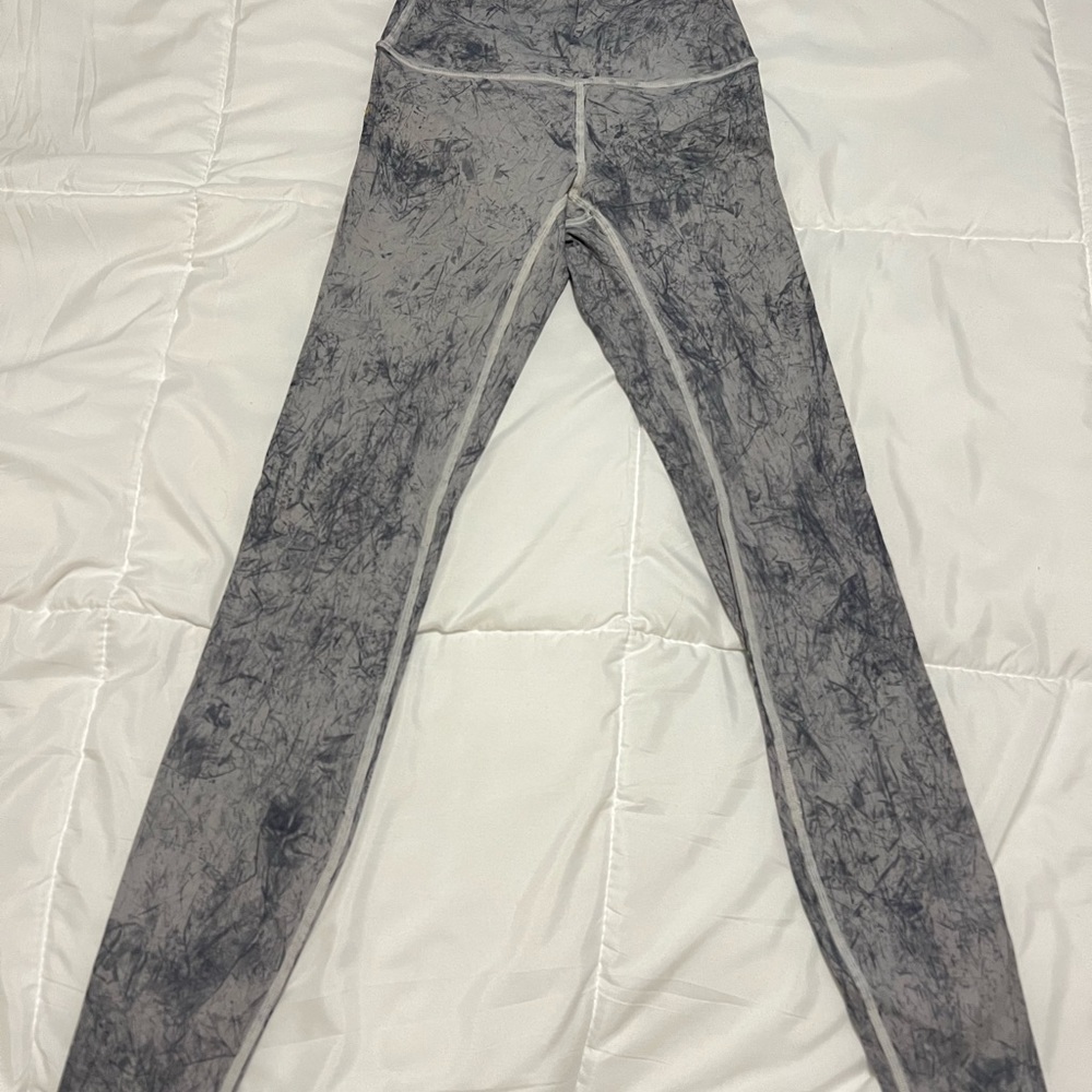 Lululemon Lab Special Edition - Lux